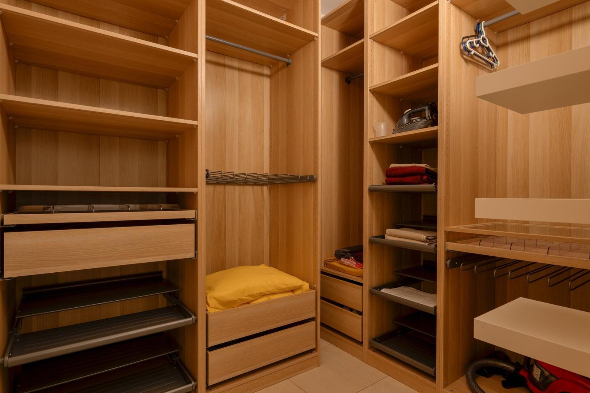 Airport Rin Nord Residence Apartment - Self Check-In Otopeni Ngoại thất bức ảnh